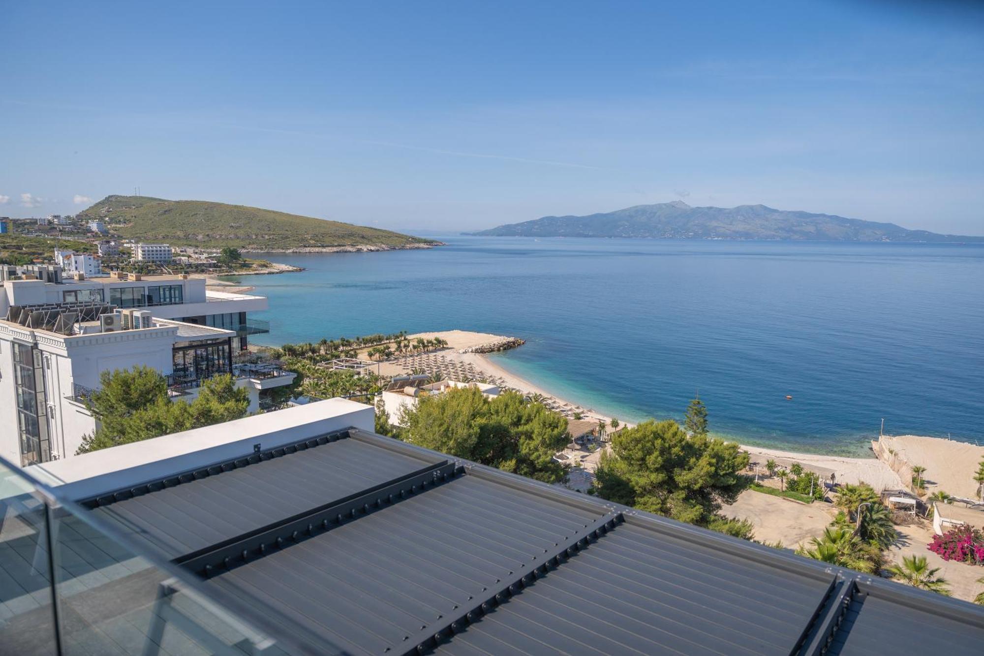 Glow Boutique Hotel & Suites Sarandë 외부 사진