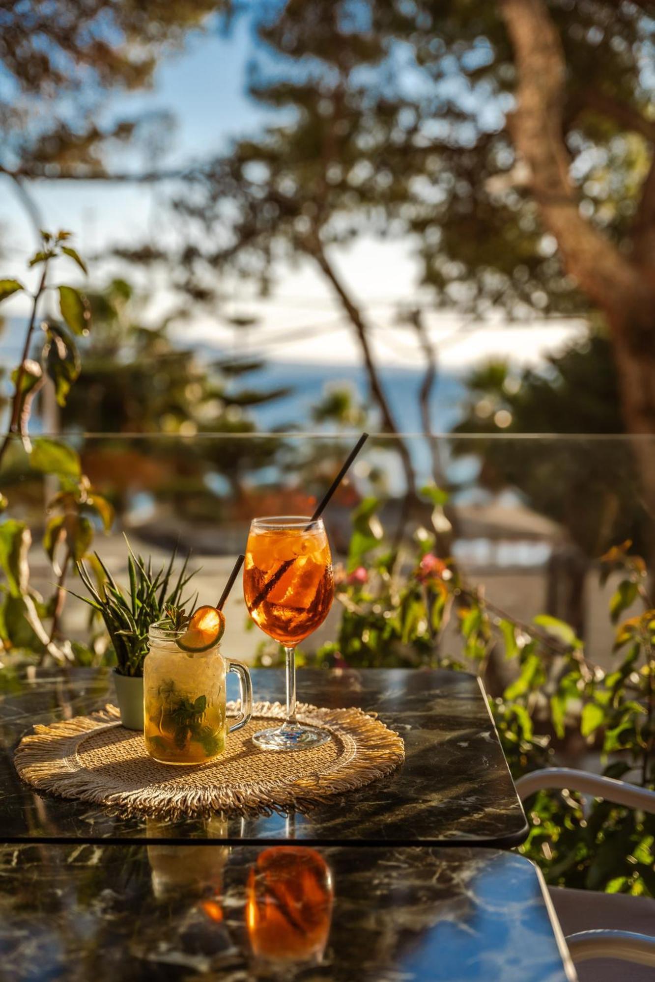 Glow Boutique Hotel & Suites Sarandë 외부 사진