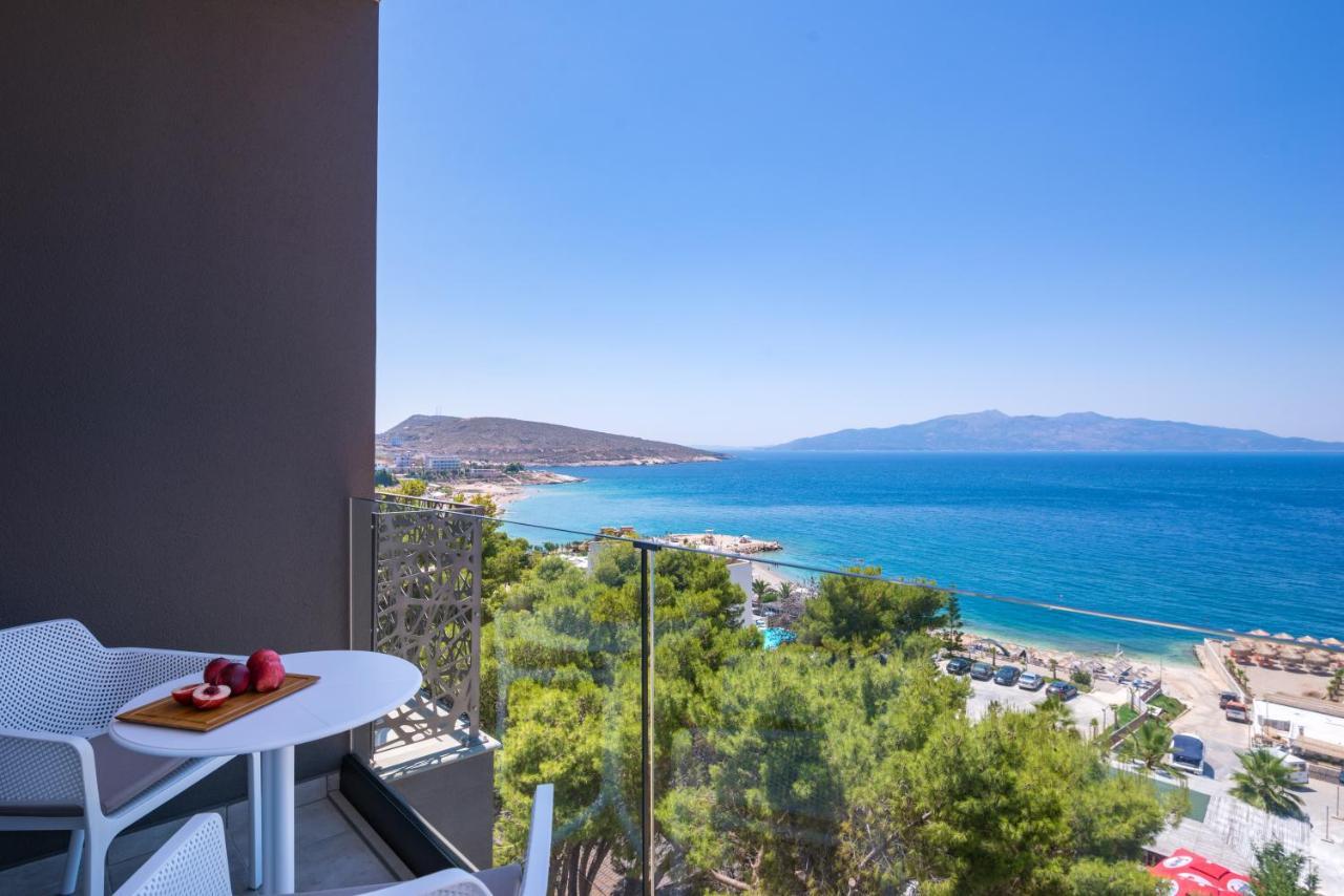 Glow Boutique Hotel & Suites Sarandë 외부 사진